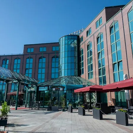 Amadeus Frankfurt Hotell 4*