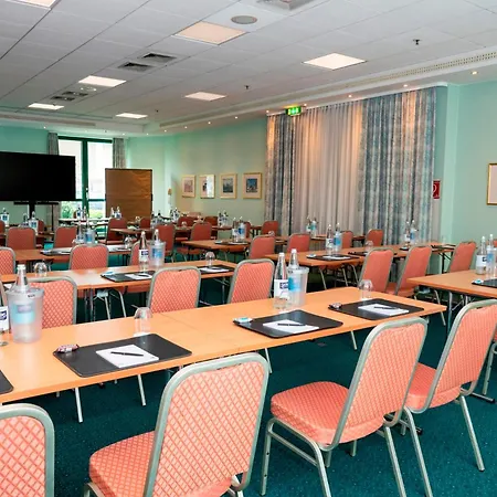 Amadeus Frankfurt Hotel 4*