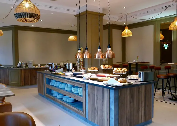 Amadeus Frankfurt 4*