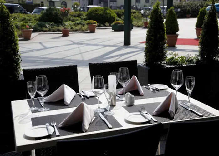 Amadeus Frankfurt 4*