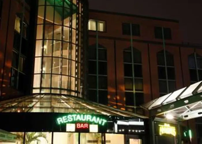 Amadeus Frankfurt Отель 4*