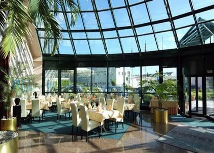 Amadeus Frankfurt Отель