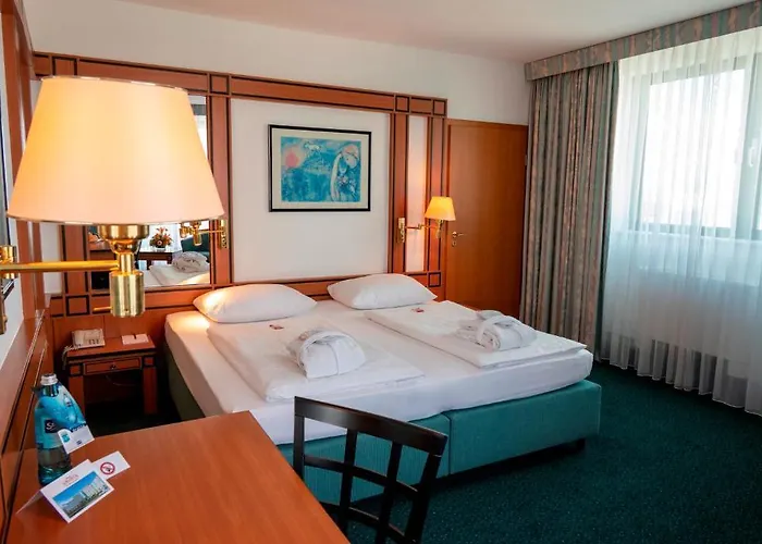 Szálloda Amadeus Frankfurt 4*