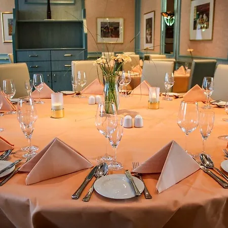 Amadeus Frankfurt 4*