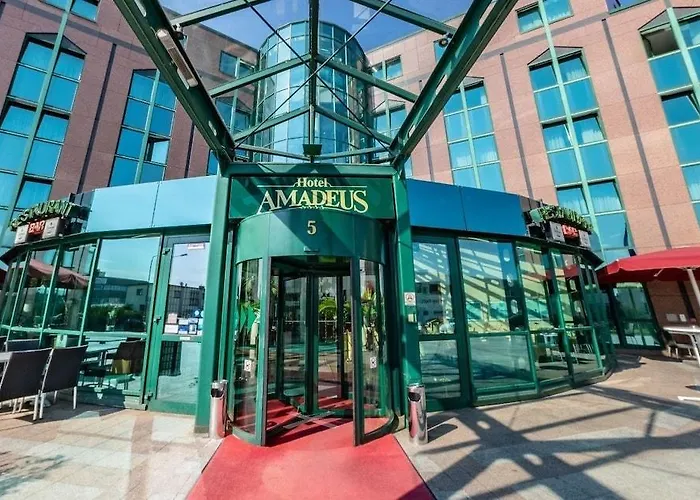Hotel Amadeus Frankfurt 4*