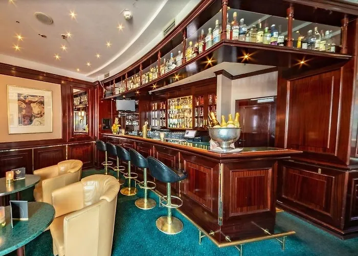 Hotel Amadeus Frankfurt 4*